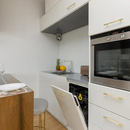 Golden Sands Piaskowa With Parking & Balcony By Renters