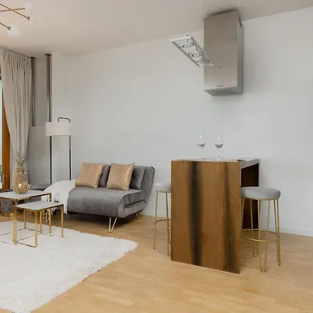 Hotel Golden Sands Piaskowa With Parking & Balcony By Renters *