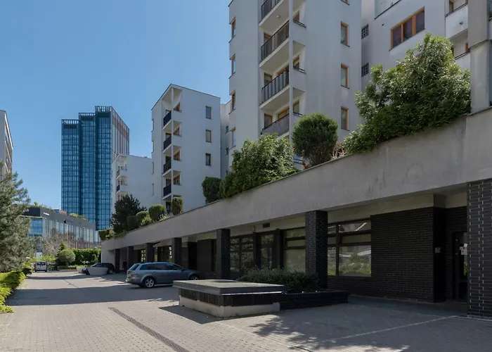 Golden Sands Piaskowa With Parking & Balcony By Renters * Warszawa
