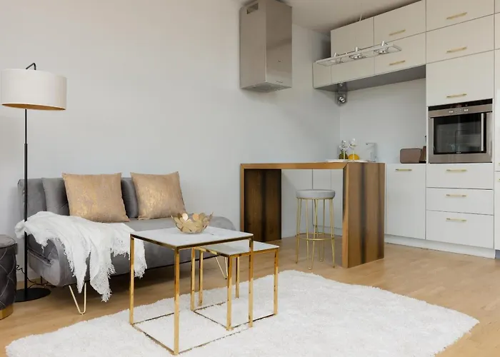 Golden Sands Piaskowa With Parking & Balcony By Renters