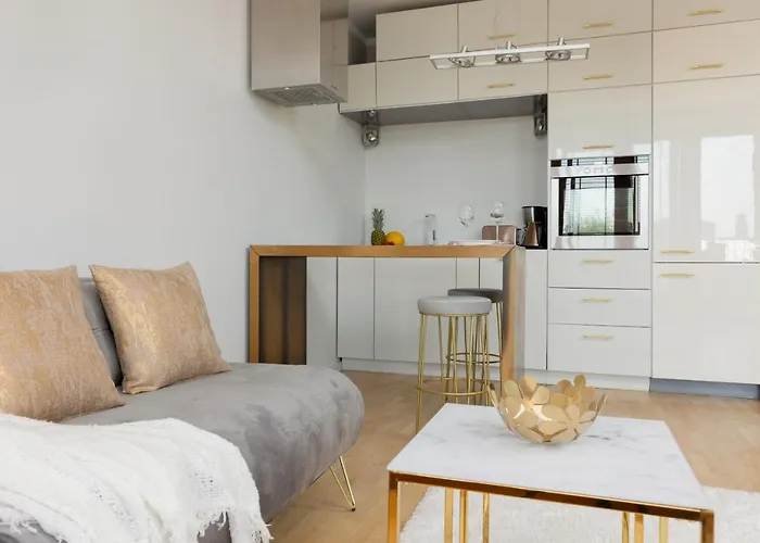 Golden Sands Piaskowa With Parking & Balcony By Renters Hotel *