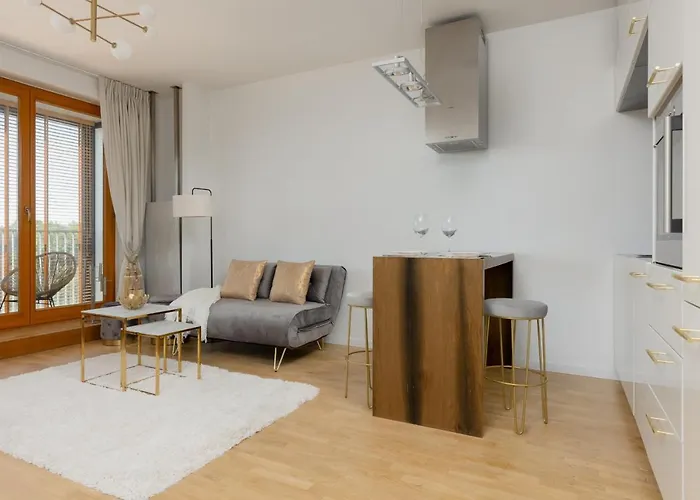 Hotel Golden Sands Piaskowa With Parking & Balcony By Renters *