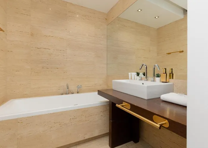 Golden Sands Piaskowa With Parking & Balcony By Renters